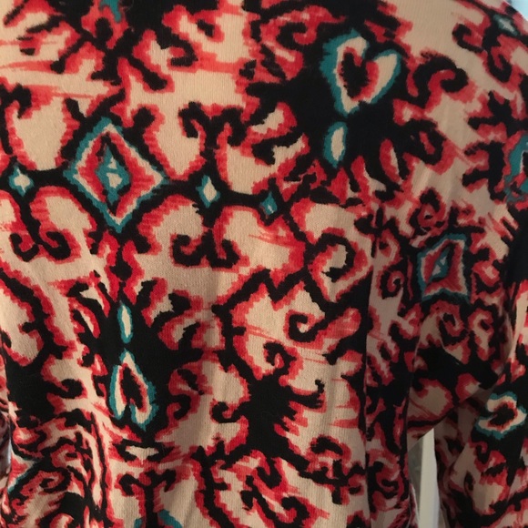 Classy Colorful Sweater - Picture 3 of 4